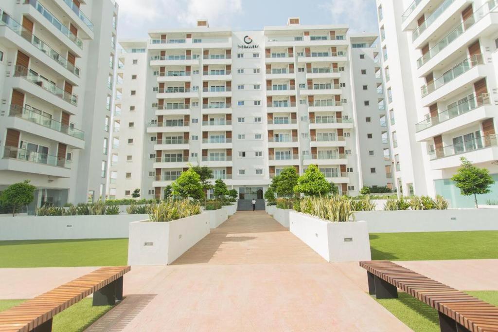 The Gallery Luxury Suites Cpg East Legon Kültér fotó
