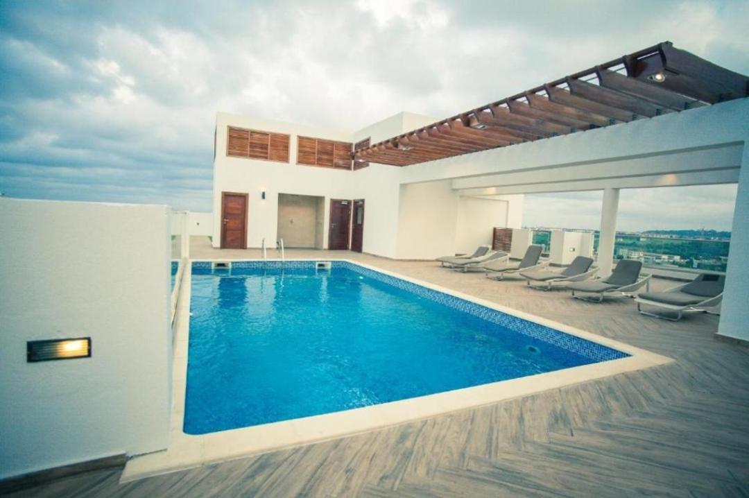 The Gallery Luxury Suites Cpg East Legon Kültér fotó
